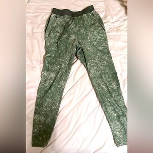 Textured tech pants Lululemon green speckled